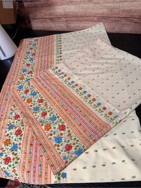 vintage 1960s/1970s Fieldcrest Striped Rose floral cottage core pillowcases